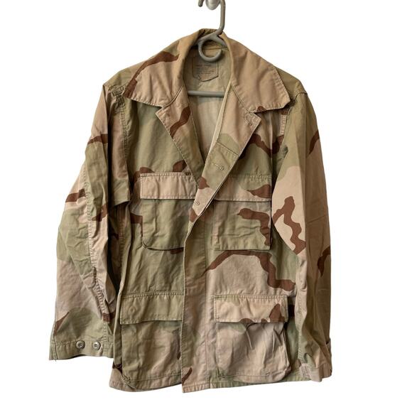 US Military Camo Desert Combat Medium Regular Jacket 8415-01-327-5308 Beige - Picture 1 of 6